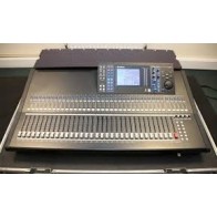 YAMAHA LS9 32