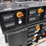 Gabinete directo 32A TRI