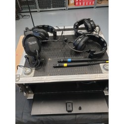 INTERCOMUNICADOR CENTRAL BTR800 TELEX 4 ESTACIONES + 4 AUDÍFONOS