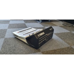 TF1 YAMAHA CONSOLE NUMERIQUE