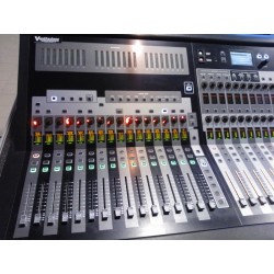 VI 10 00 SOUNDCRAFT CONSOLE 