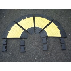 LOT DE 50  x PASSAGE DE CABLE 5 CANAUX TELMA 