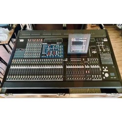 PM5D ( Non RH ) CONSOLE NUMERIQUE  YAMAHA 