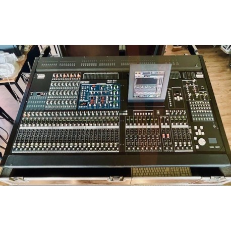 PM5D (Non RH) YAMAHA CONSOLE 