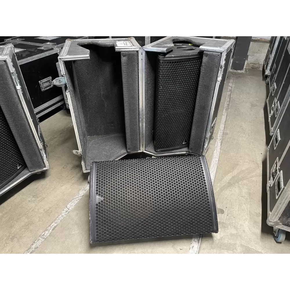 M15 + PLM10000Q STAGE MONITOR ADAMSON